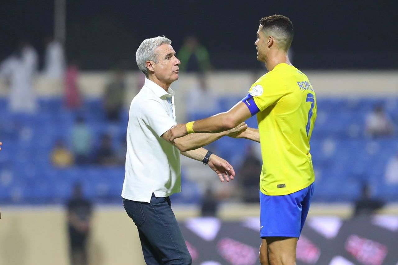 Luís Castro ao lado de Cristiano Ronaldo