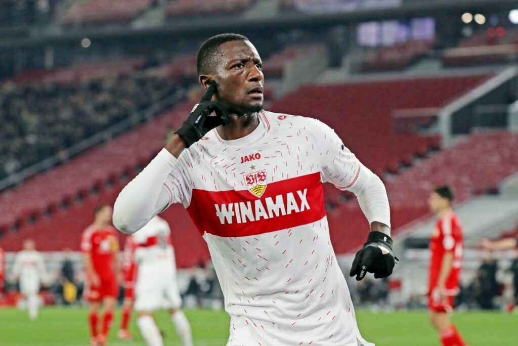 Atacante Guirassy é destaque do Stuttgart