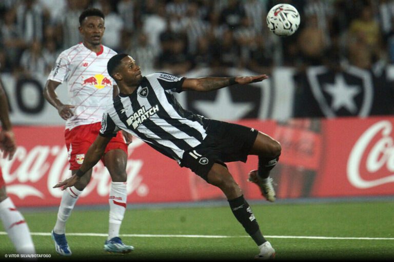 <p>Valendo vaga na fase de grupos da Libertadores, RB Bragantino x Botafogo terá transmissão da ESPN, Star+, ge e Globoplay. (Foto: Vitor Silva/Botafogo)</p>