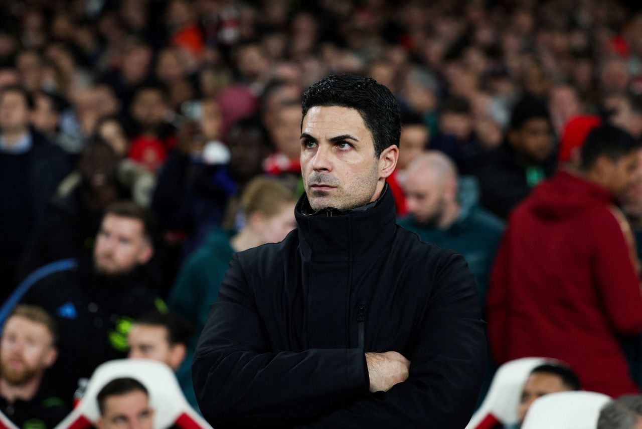 Treinador durante classificação do Arsenal