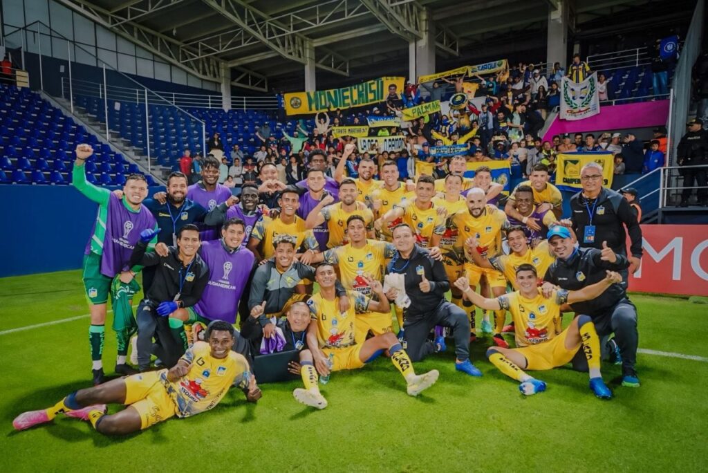 Delfín, adversário do Internacional na Sul-Americana