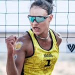 Tainá em jogo do Challenge do Recife no Circuito Mundial de Vôlei de Praia