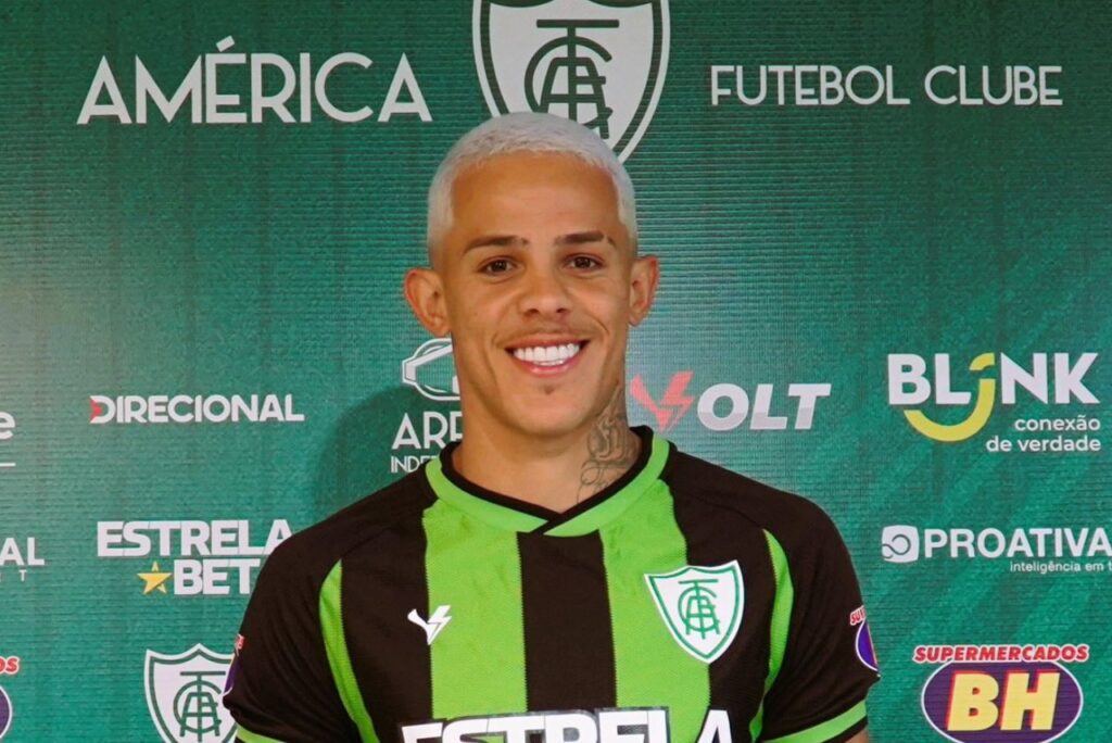Wallisson foi emprestado ao América-MG pelo Athletic (Foto: Divulgação)