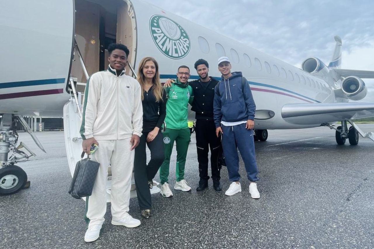 Trio do Palmeiras viajou no avião de Leila Pereira