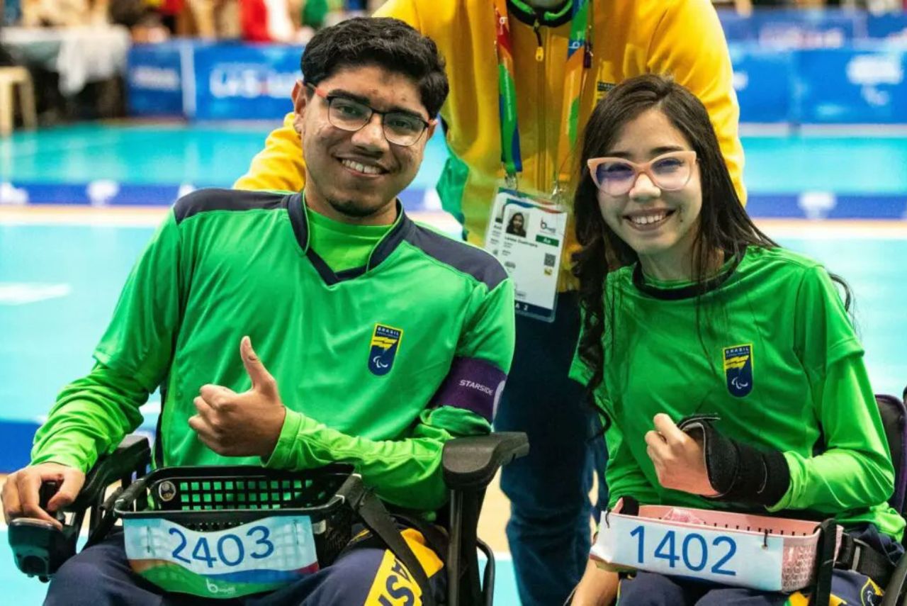 Laissa Vasconcelos e André Martins, jogadores da bocha, antes da Paralimpíada de Paris-2024