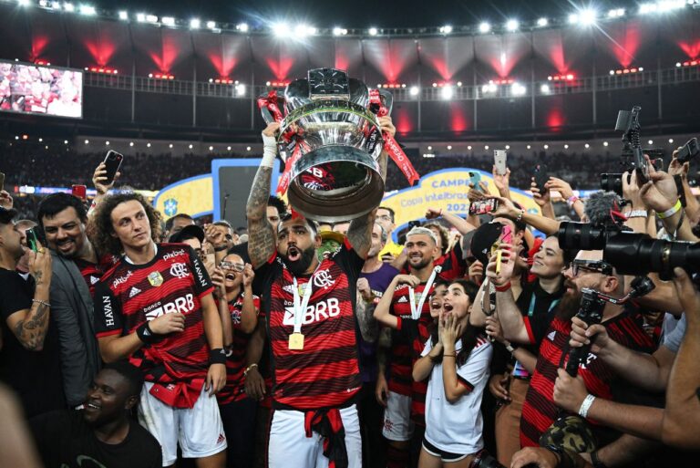 <p>Flamengo estreia na Libertadores contra o Millionarios no dia 2 (Foto: Carl de Souza/AFP)</p>
