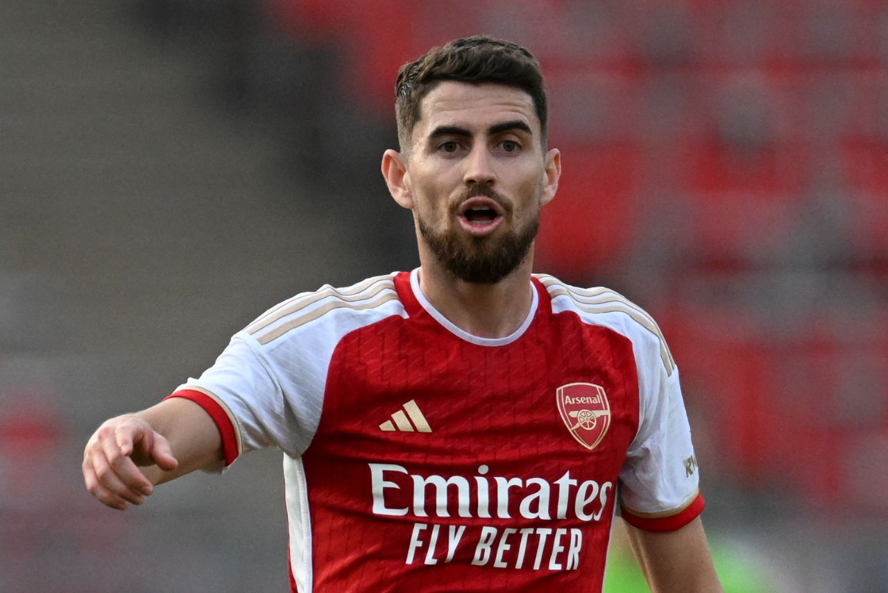 Jorginho pode deixar o Arsenal rumo ao Barcelona (Foto: Christof Stache/AFP)