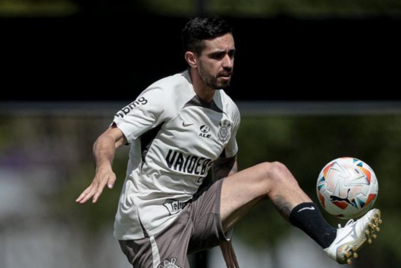 Igor Coronado em treino do Corinthians