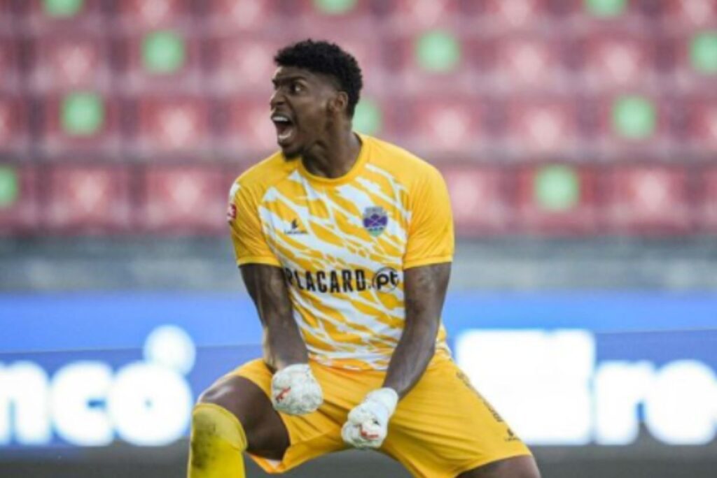 Goleiro emprestado pelo Flamengo em Portugal