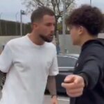 Zagueiro do Barcelona foi tirar satisfação após ser insultado (Foto: Reprodução)