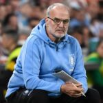 Marcelo Bielsa, treinador do Uruguai (Foto: Ander Gillenea/AFP)