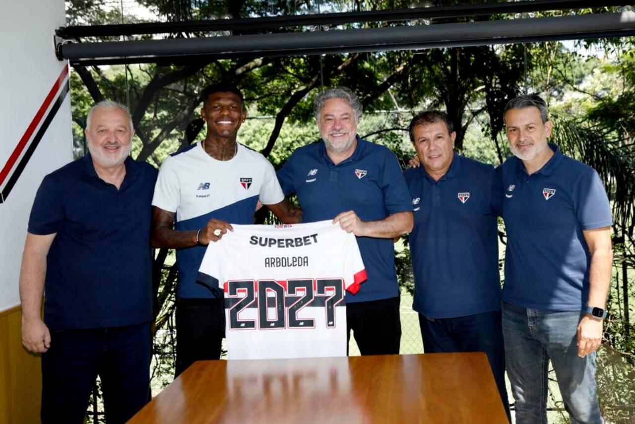 Arboleda teve seu contrato renovado por mais três temporadas. Foto: Divulgação