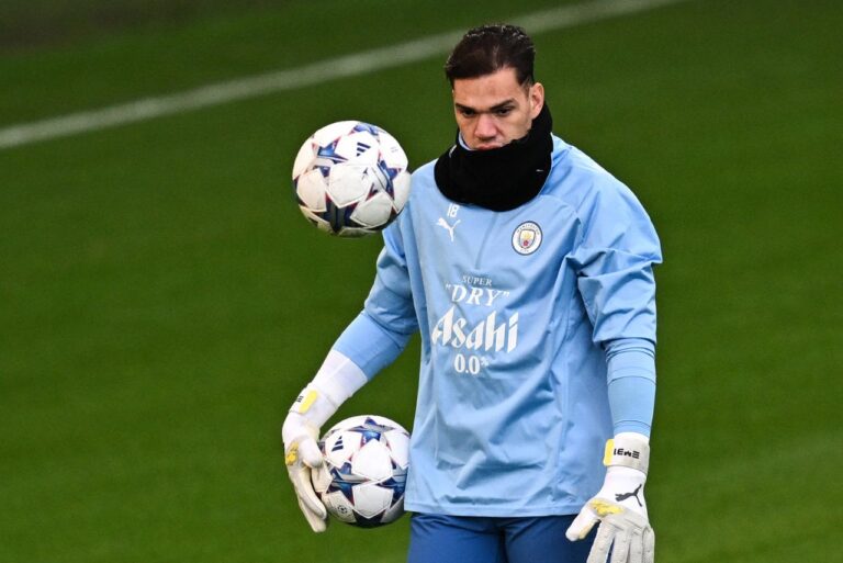 <p>Ederson não disputará a final da Copa da Inglaterra. Foto: Paul Ellis/AFP</p>
