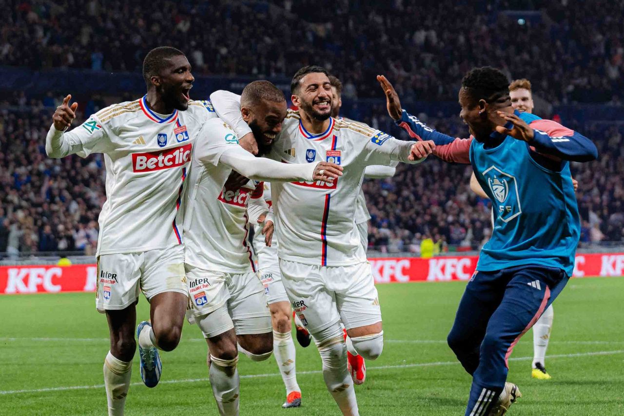 Lyon venceu o Valenciennes pela Copa da França (Foto: Reprodução)