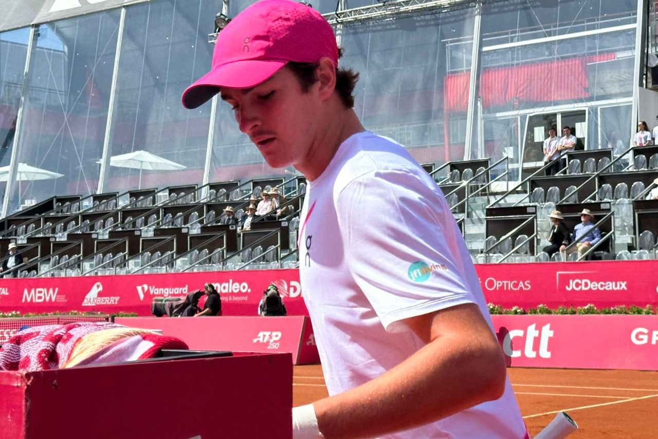 Roland Garros: Tenista brasileiro João Fonseca em jogo do ATP 250 de Estoril 2024