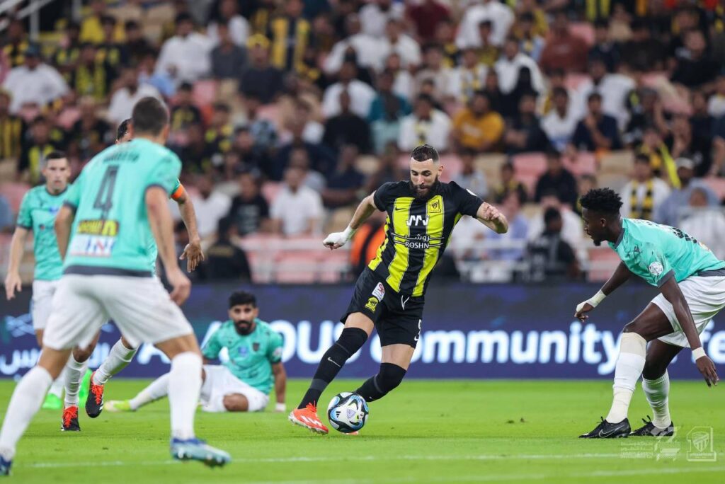 Nem a presença de Benzema ajudou o time do Al-Ittihad. Foto: Reprodução/X