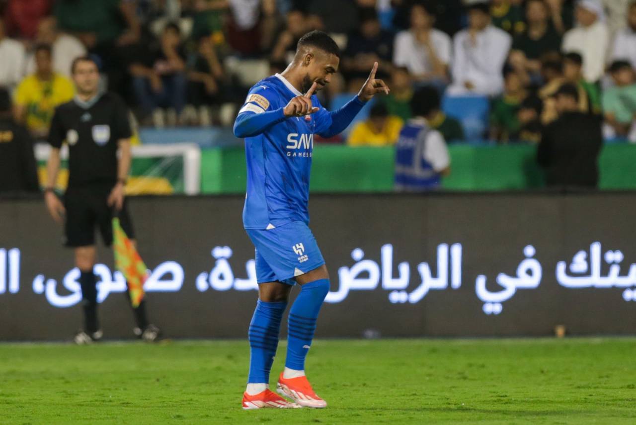 Malcom marcou duas vezes na vitória do Al-Hilal. Foto: Reprodução/X