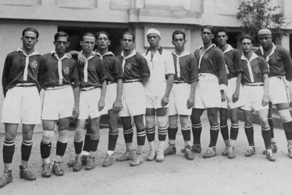 "Camisas Negras" do Vasco em 1923, um ano antes da Resposta Histórica (Foto: Reprodução)