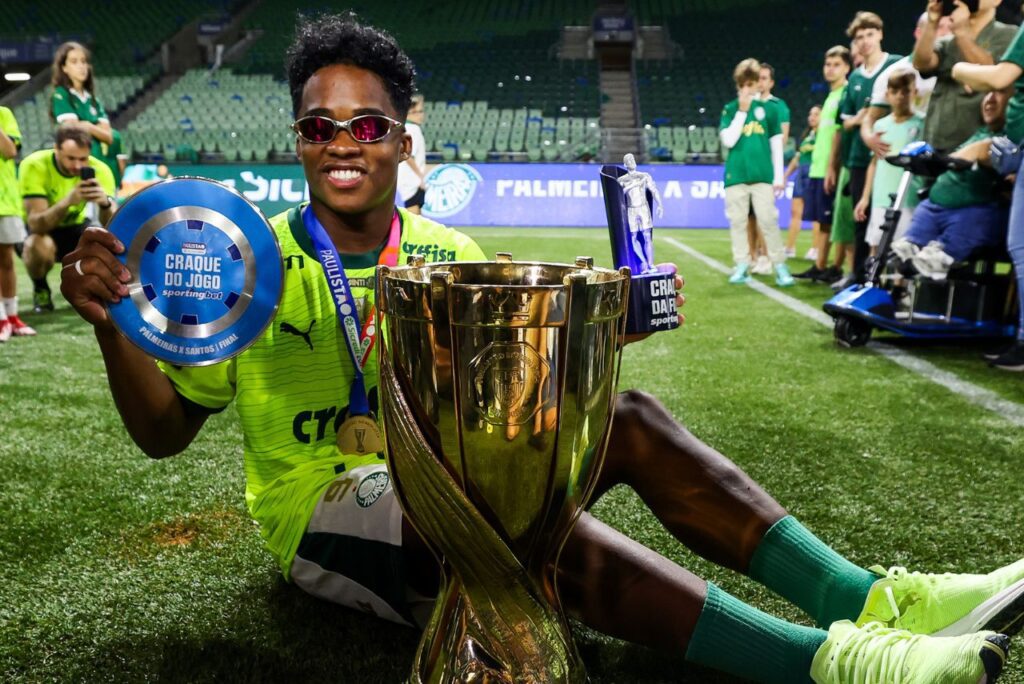 Endrick foi eleito melhor jogador da final vencida pelo Palmeiras