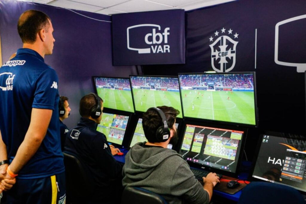 A estreia da novidade do VAR acontece no próximo domingo (14). Foto: : Rodrigo Ferreira/CBF