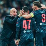 Guardiola comemora gol do City