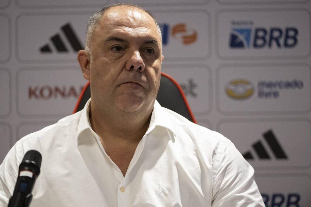 Marcos Braz defendeu Tite, mas ressaltou que Flamengo quer conquistar tudo. Foto: MAURO PIMENTELAFP