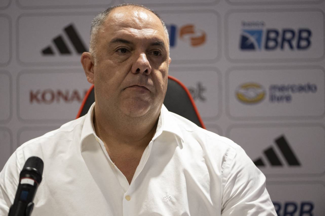 Marcos Braz defendeu Tite, mas ressaltou que Flamengo quer conquistar tudo. Foto: MAURO PIMENTELAFP