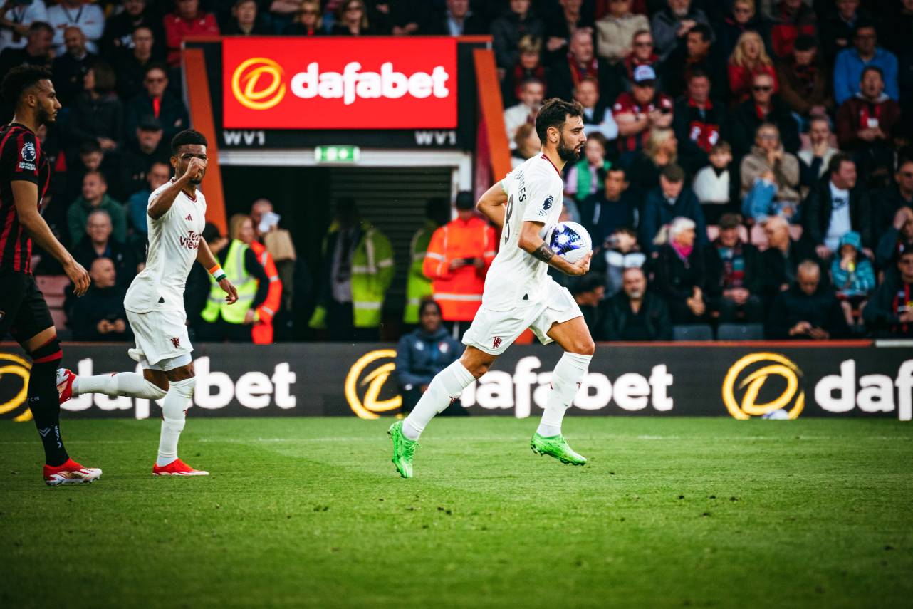 Bruno Fernandes evitou a derrota do Manchester United. Foto: Reprodução/X