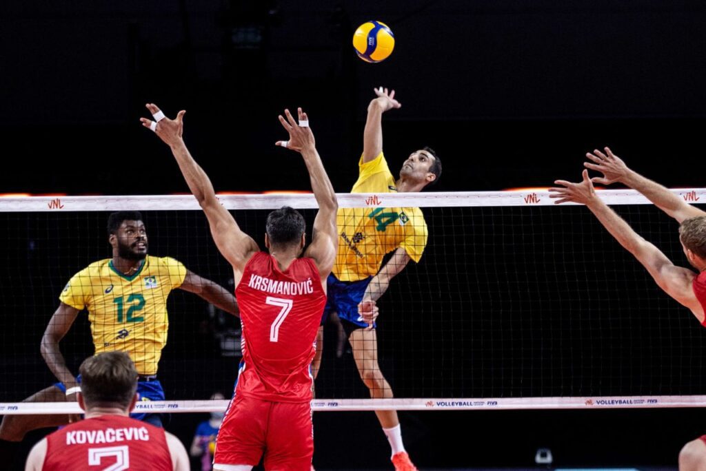 Ponteiro Douglas Souza em jogo da Seleção Brasileira de Vôlei em 2021