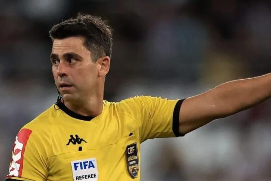 Flávio Rodrigues de Souza foi um dos afastados no Brasileirão