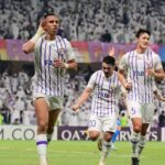 Atacante Soufiane Rahimi comemora gol pelo Al Ain contra o Al-Hilal na Champions Asiática em 2024