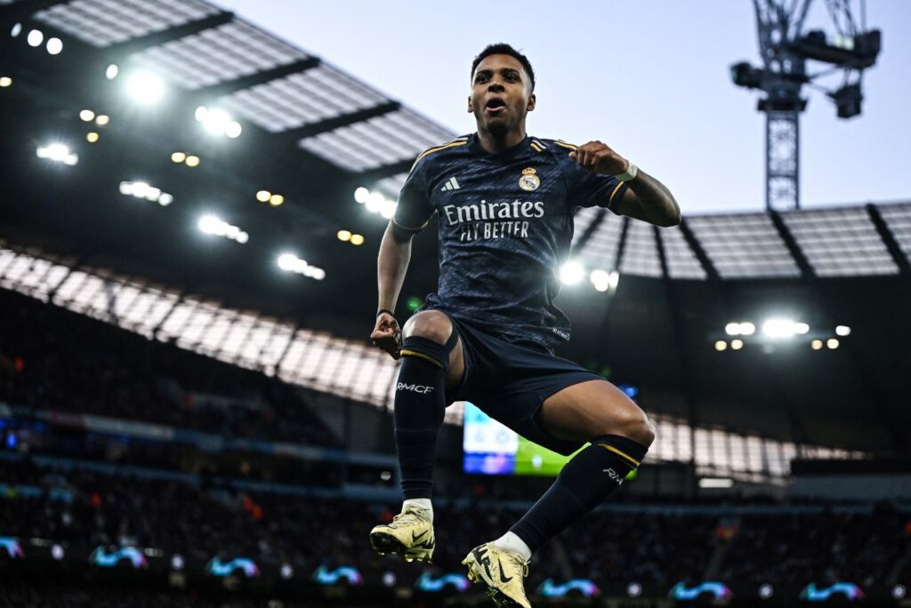 Rodrygo marcou na vitória do Real Madrid sobre o Manchester City (Foto: Paul Ellis/AFP)