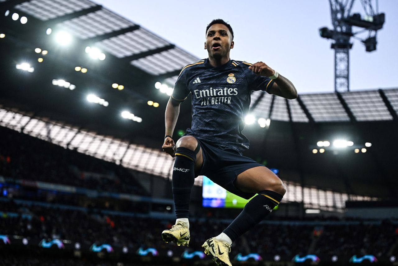 Rodrygo marcou na vitória do Real Madrid sobre o Manchester City (Foto: Paul Ellis/AFP)