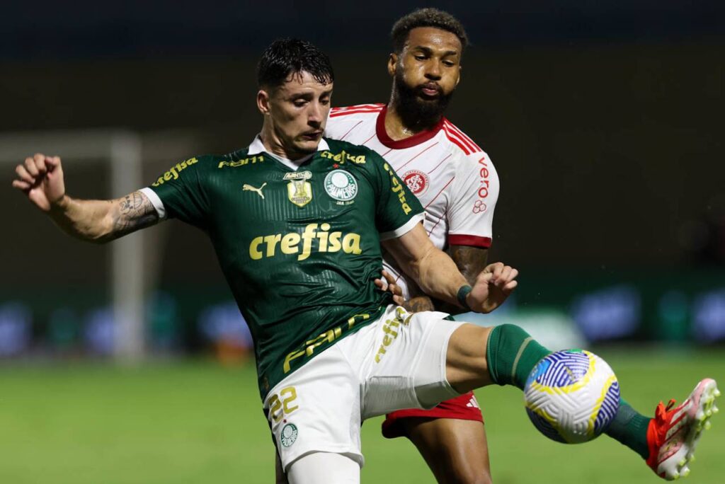 Wesley, ex-Palmeiras, fez o gol da vitória do Internacional. Foto: César Greco/Palmeiras