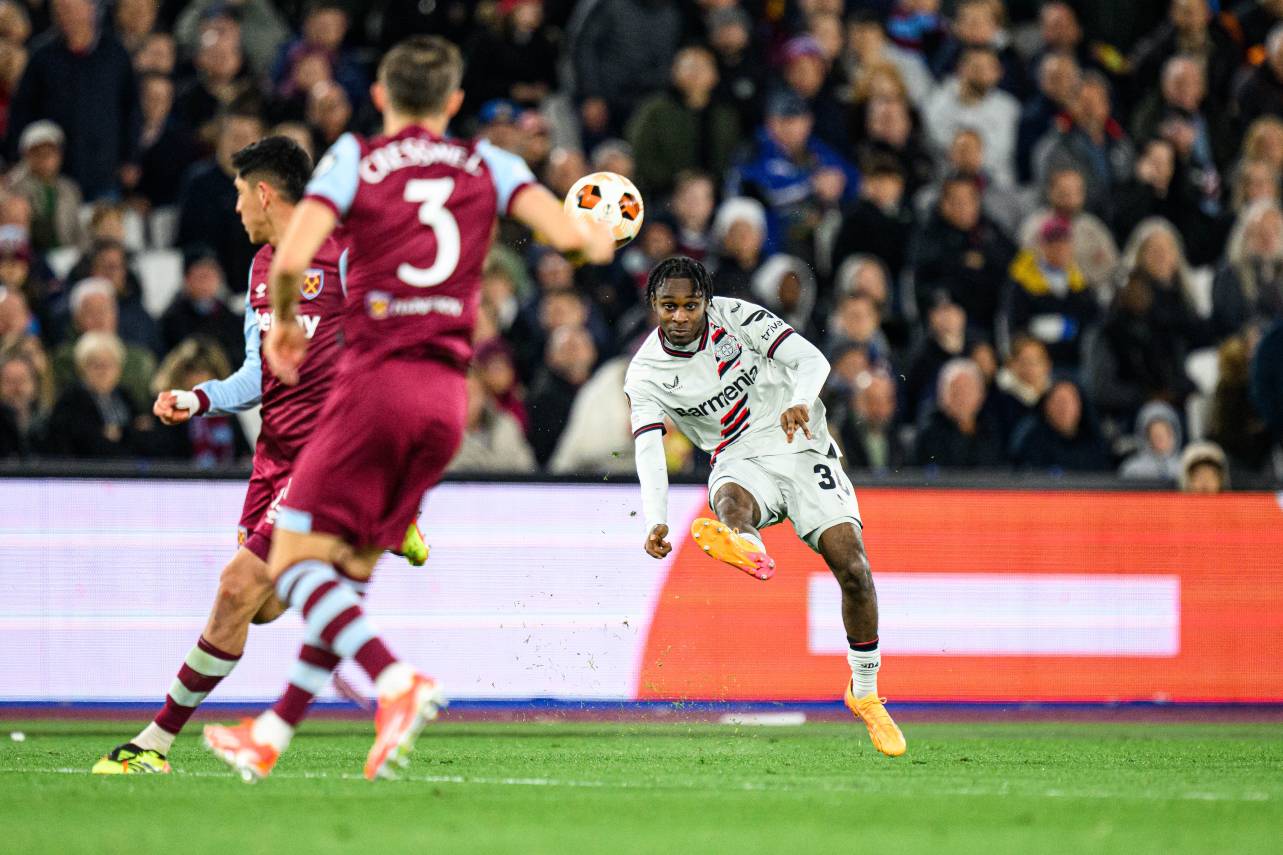 A vitória do Bayern Leverkusen na partida de ida foi crucial para a classificação. Foto: Reprodução/X