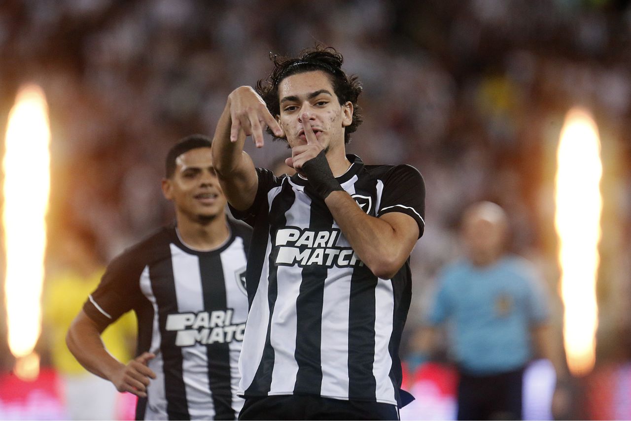 Jovem atacante do Botafogo