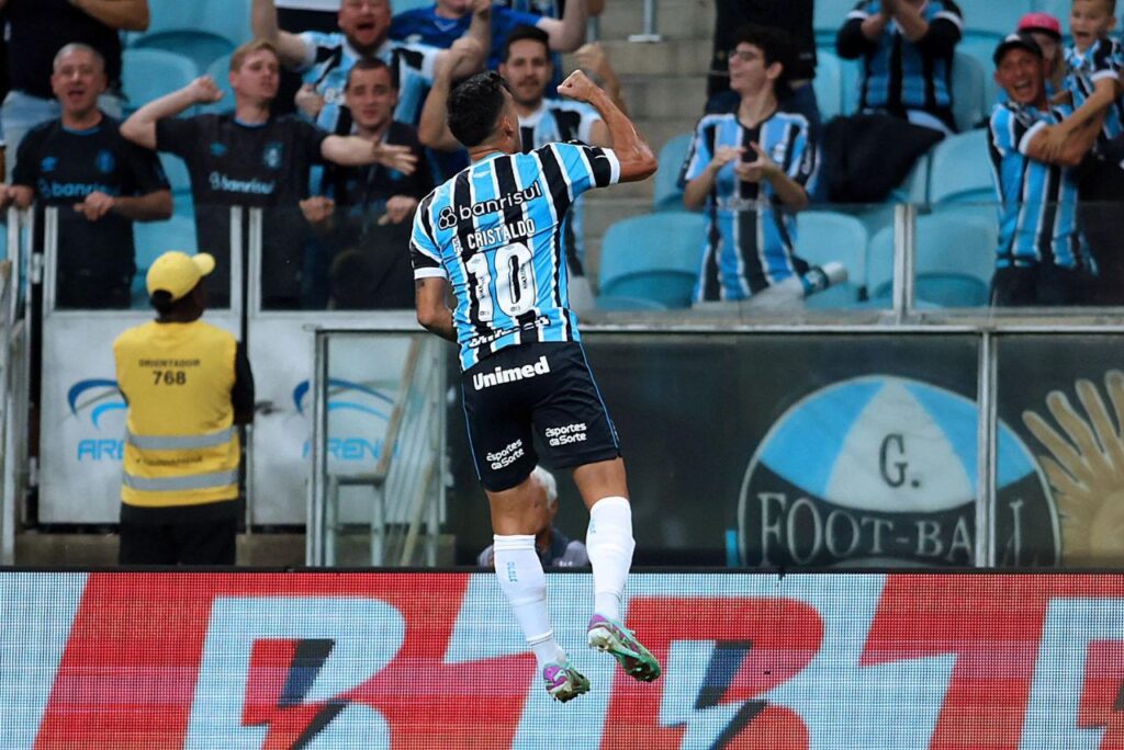 Franco Cristaldo no jogo Grêmio x Cuiabá no Brasileirão 2024