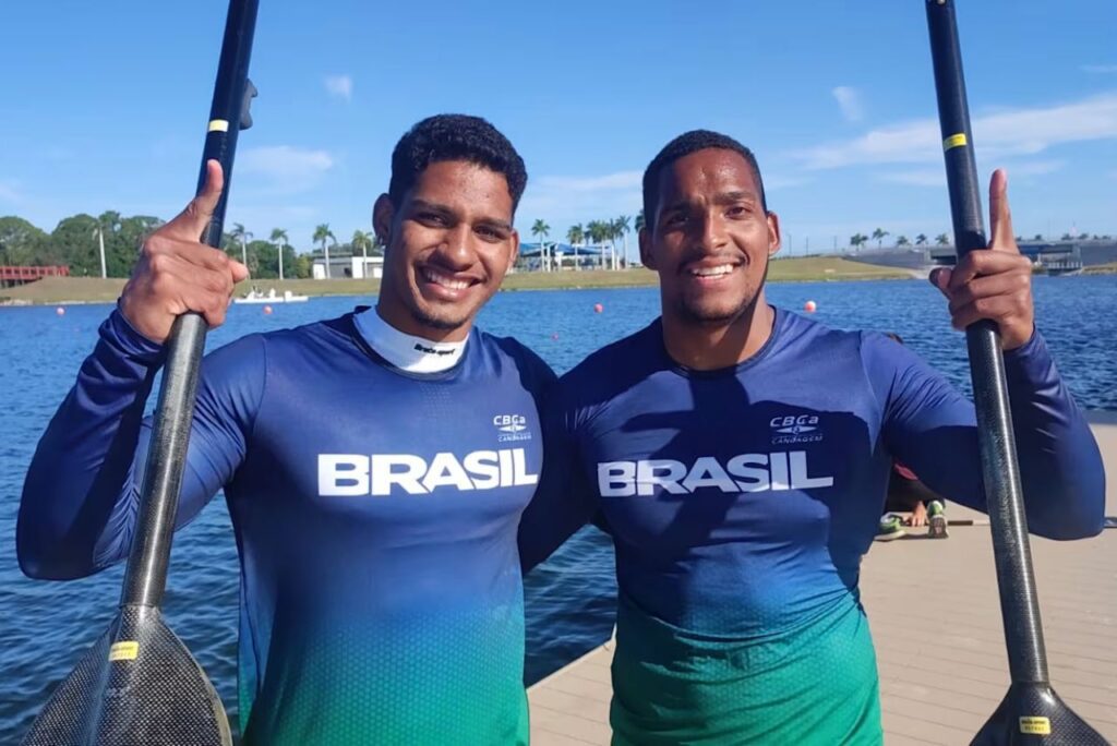 Canoístas Jacky Godmann e Filipe Vieira em prova do Pan-Americano de Canoagem Velocidade 2024