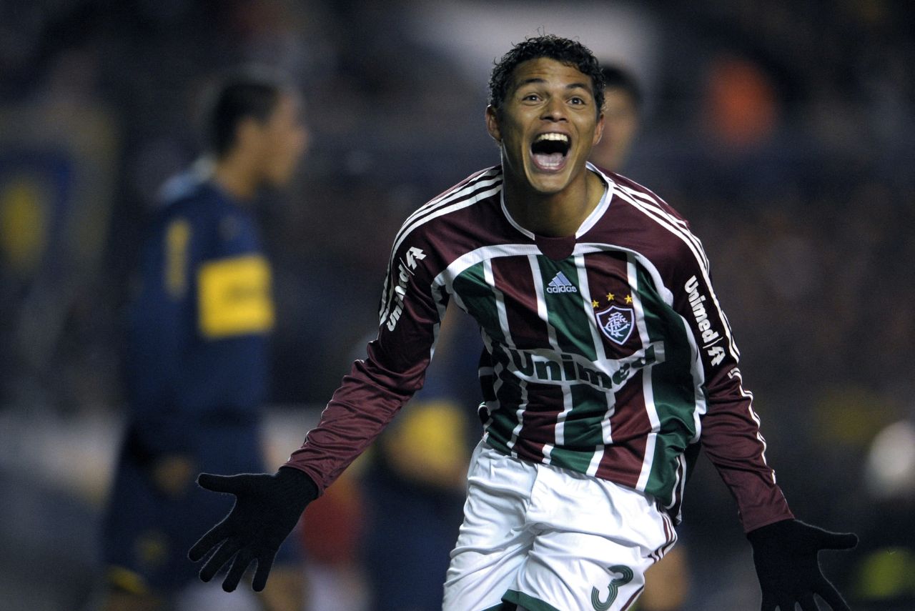 Thiago Silva deixou o Fluminense em 2008 (Foto: Juan Mabromata/AFP)
