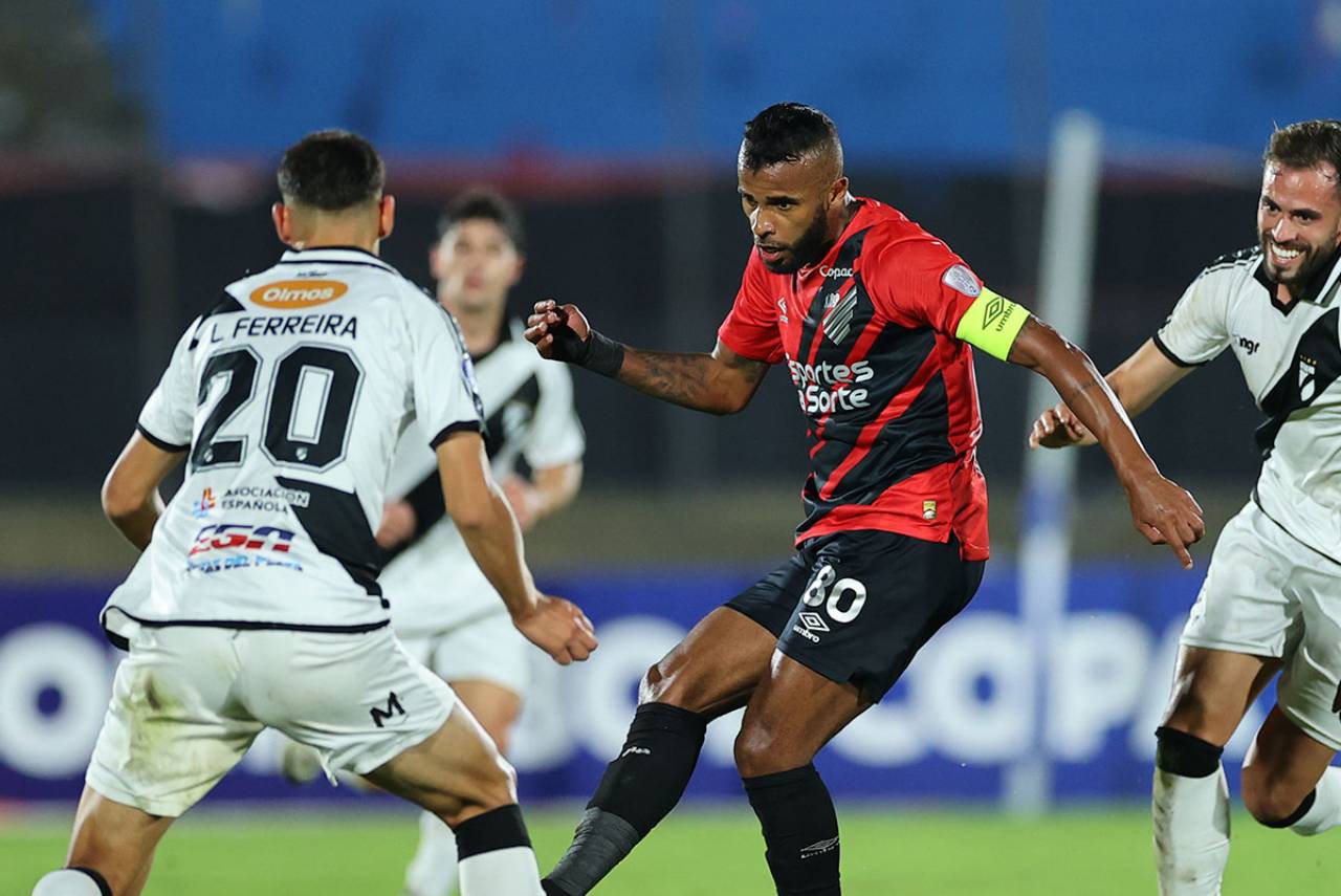 O Athletico está com 100% de aproveitamento na Sula. Foto: Reprodução/X