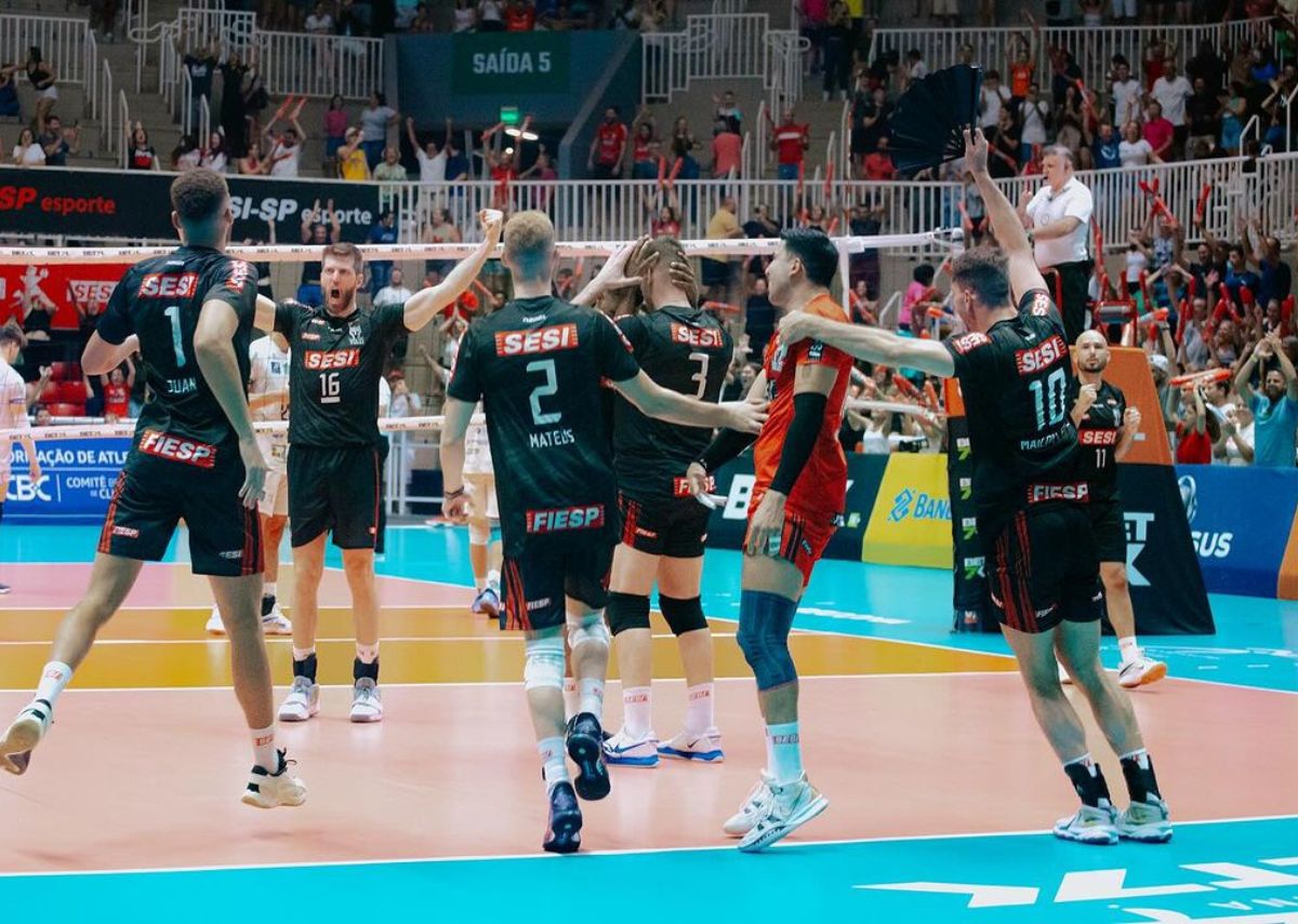 Sesi Bauru bate Vôlei Renata e conquista a Superliga Masculina