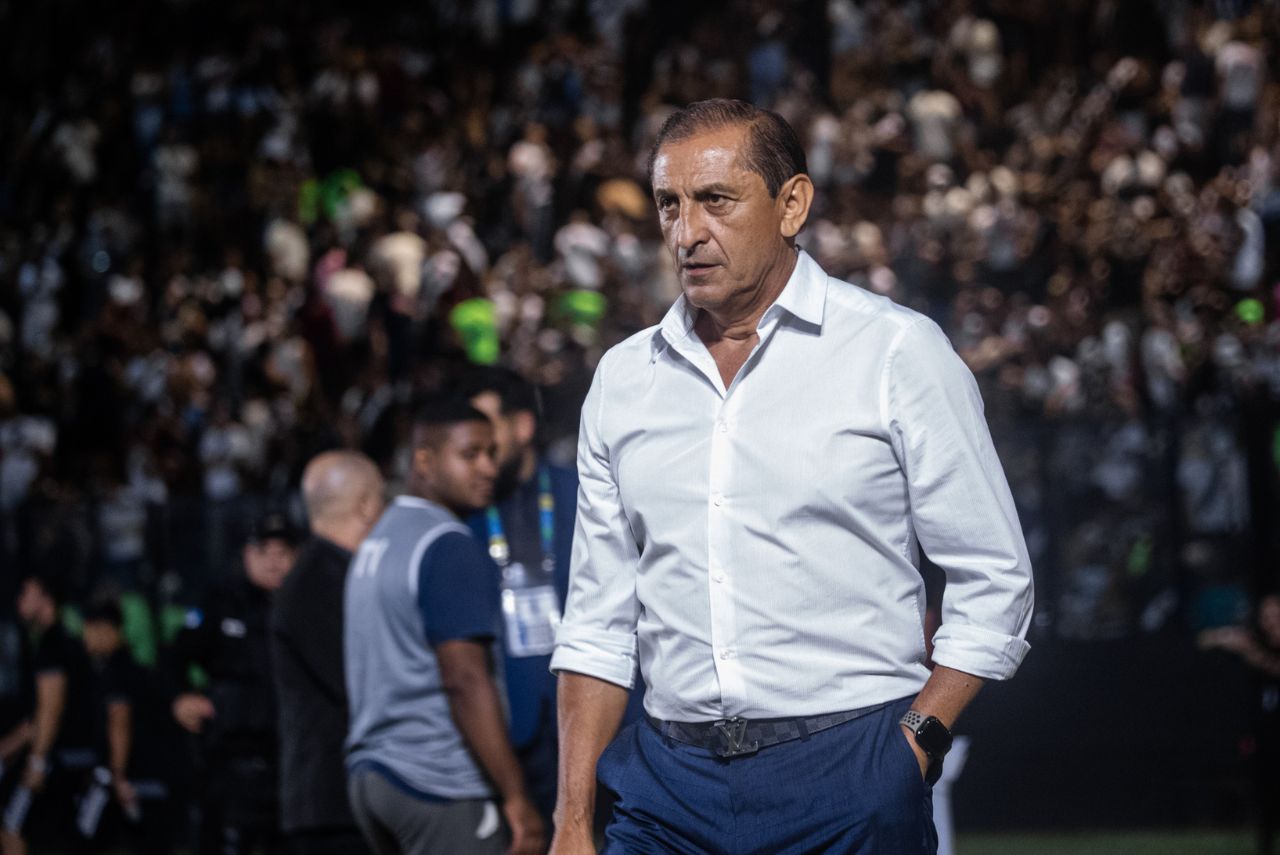 Ramón Díaz, ex-treinador do Vasco (Foto: Leandro Amorim/CRVG)