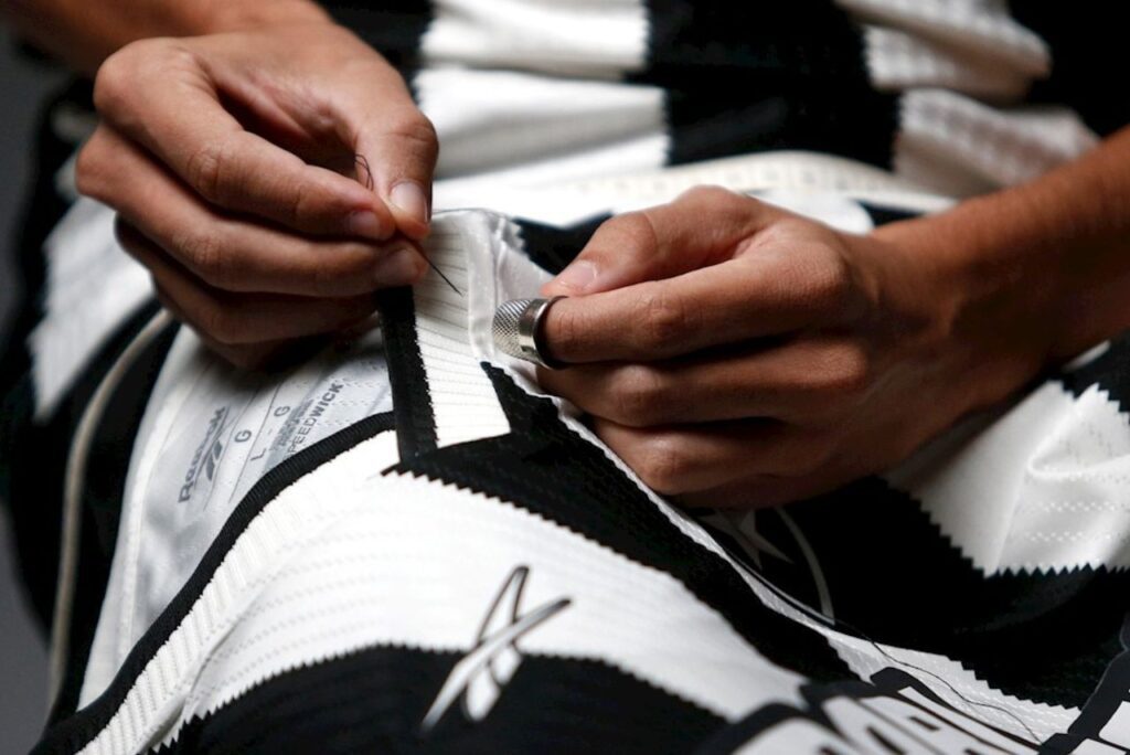 Novo uniforme do Botafogo remete a história do clube (Foto: Divulgação)