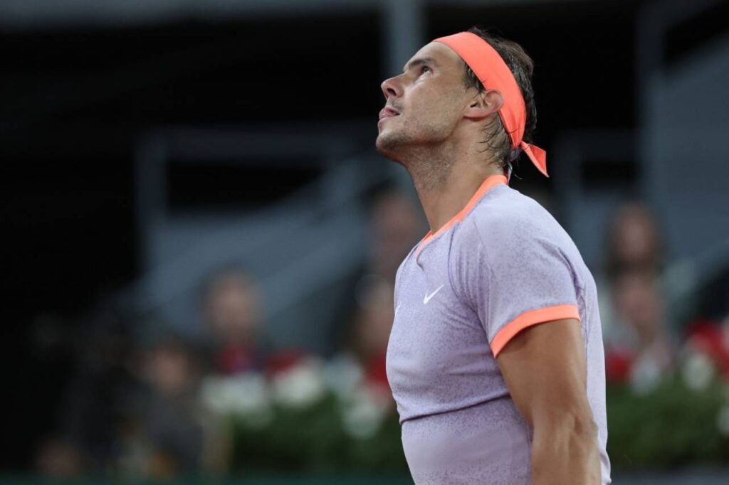 Rafael Nadal ainda vou homenageado pela organização do torneio após o jogo. Foto: THOMAS COEXAFP