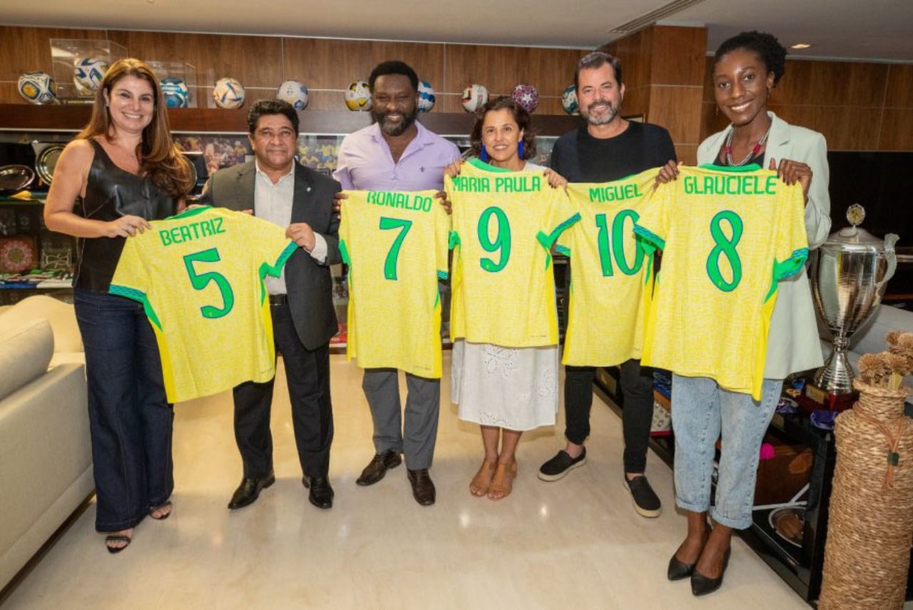 Ednaldo Rodrigues recebeu Ronaldo Santos, secretário do Ministério da Igualdade Racial, na sede da CBF