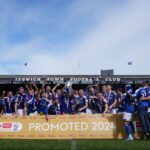 Ipswich Town sobe para a Premier League após 22 anos