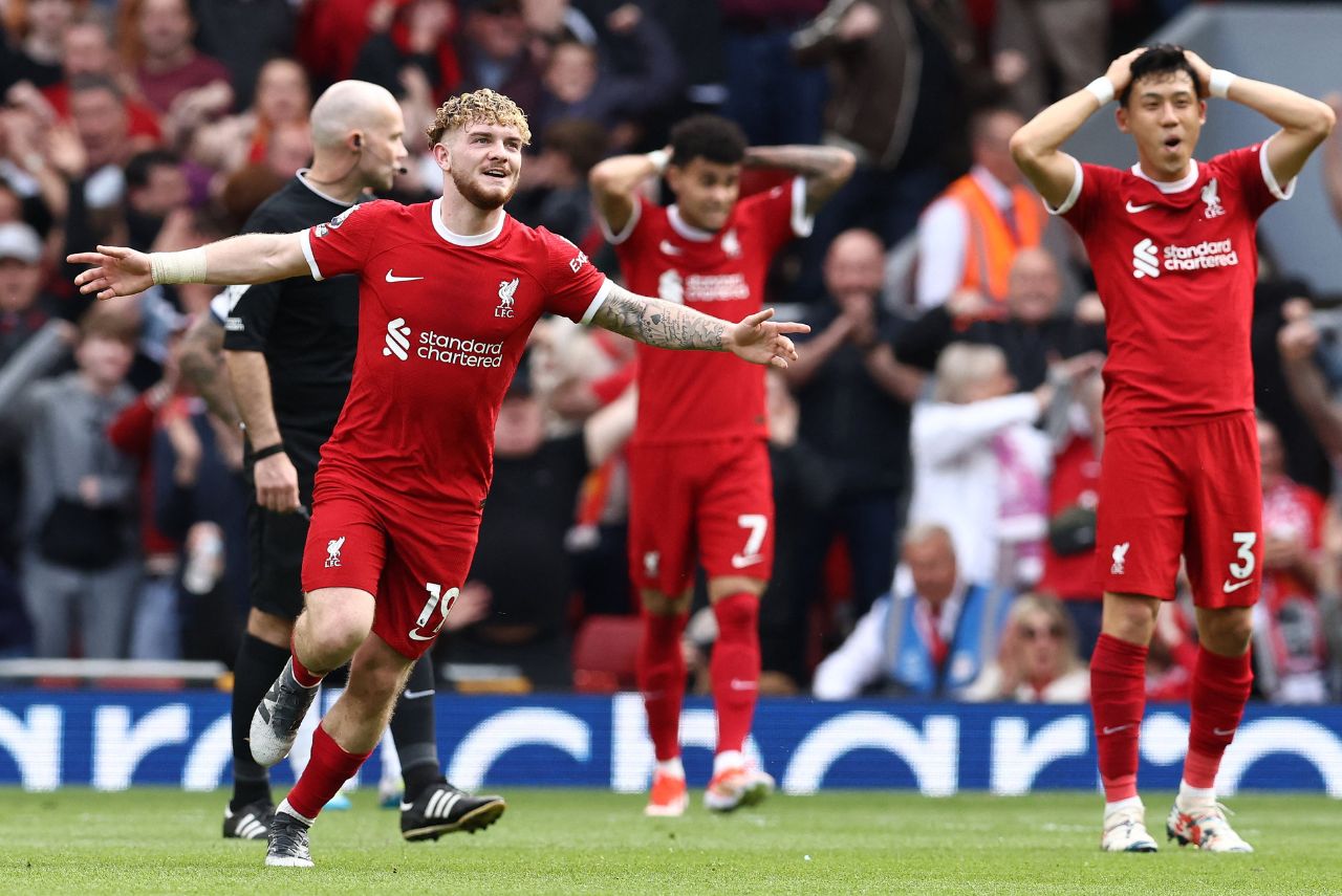 Elliot - Liverpool