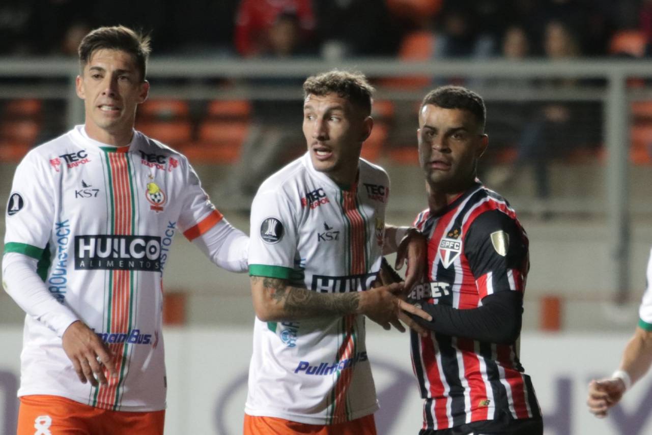 Com a vitória o São Paulo chegou a 9 pontos e garantiu a classificação. Foto: Reprodução/X