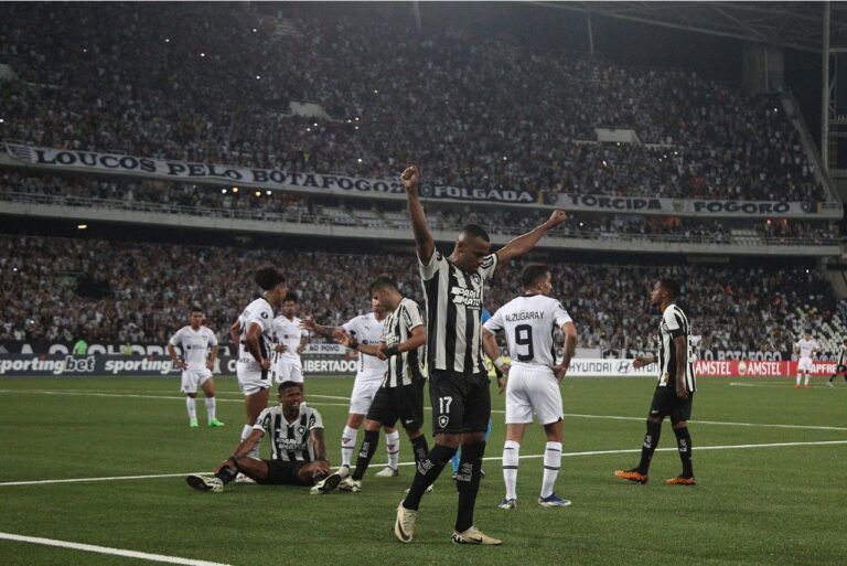 <p>Botafogo conseguiu importante vitória. Foto: Vitor Silva/Botafogo</p>
