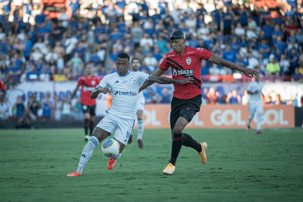 O Cruzeiro marcou o gol da vitória na reta final da partida. Foto: Staff Images/ Cruzeiro